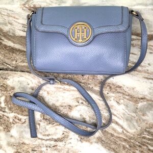 Tommy Hilfiger Maggie Pebble Leather Light Blue Crossbody Bag